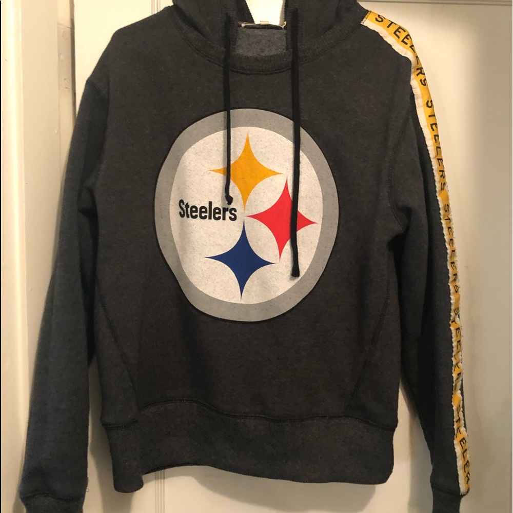 Women’s x-large Steeler Sweatshirt